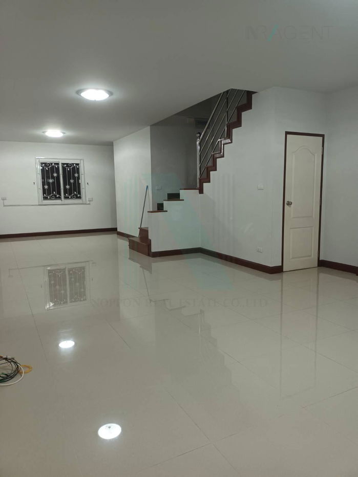 picture 📌 For Sell Town house SURIYA PLACE 2-story 3 bedroom 2 bathroom - 2/8