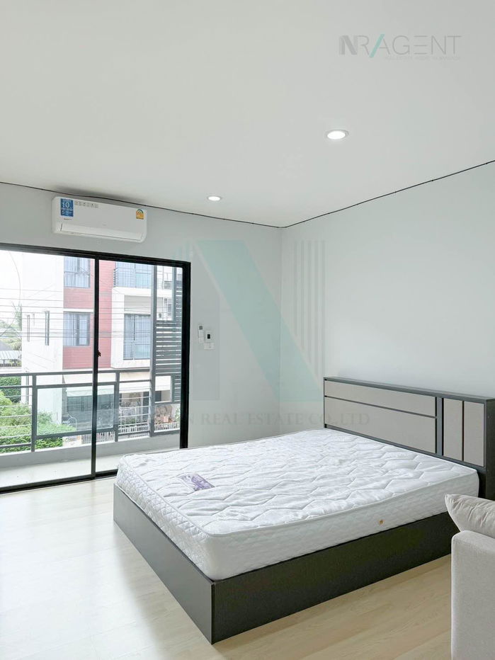 picture 📌 For Sell Town house IFIELD BANGNA 3-story 3 bedroom 3 bathroom - 7/8