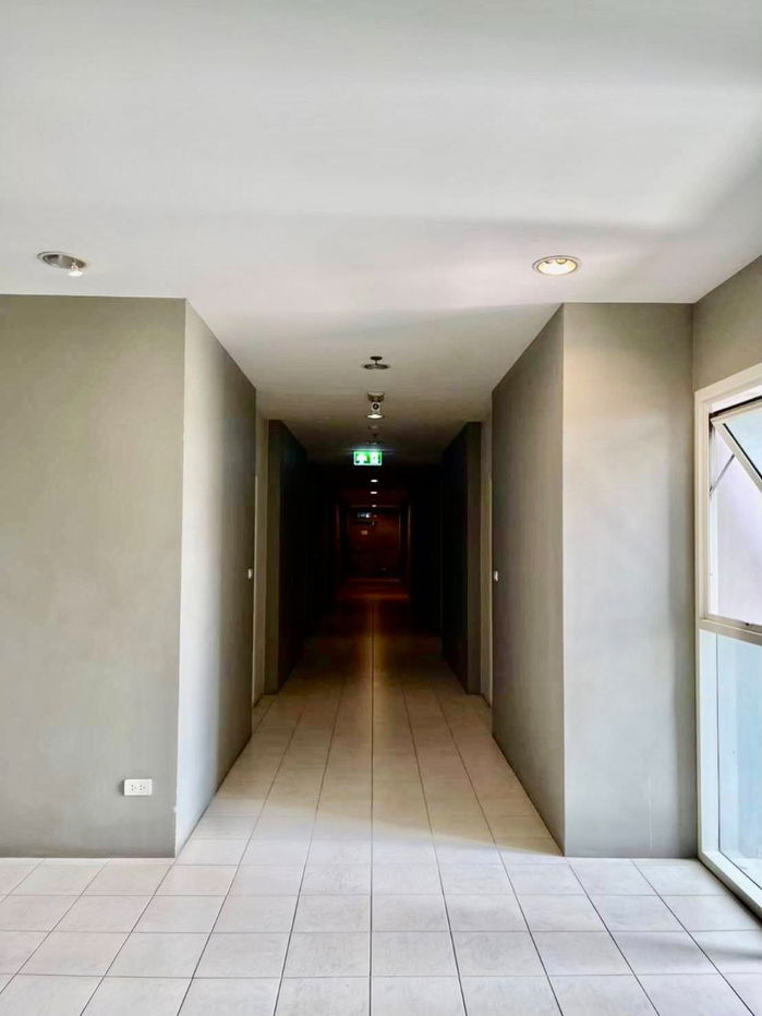 รูป 🟢For Sale🟢 The Light House Sathorn -Charoennakorn ห้องสวย เฟอร์ครบ!📱ADD LINE @nathong97 (ตอบ ⚡ 24 Hr) P1125 - รูปที่ 5/10