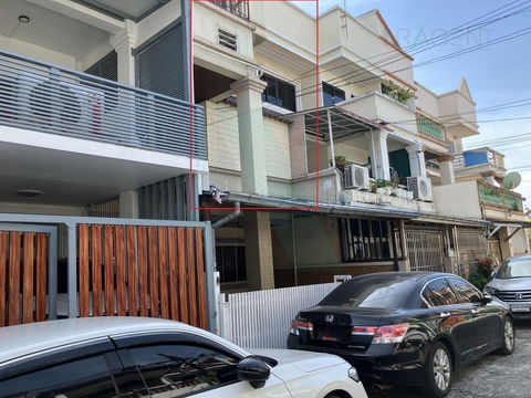 📌 Townhouse for sale, 3 houses, Sahachok Village, 3 floors, 6 bedrooms, 3 bathrooms
