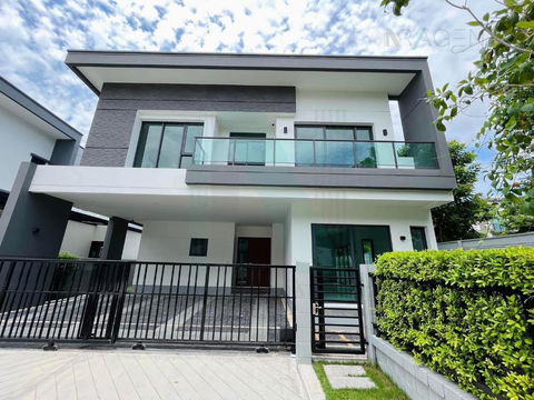 📌 ขายบ้านเดี่ยว โครงการ เดอะ ซิตี้ สุขุมวิท-อ่อนนุช 2 ชั้น 4 ห้องนอน 5 ห้องน้ำ