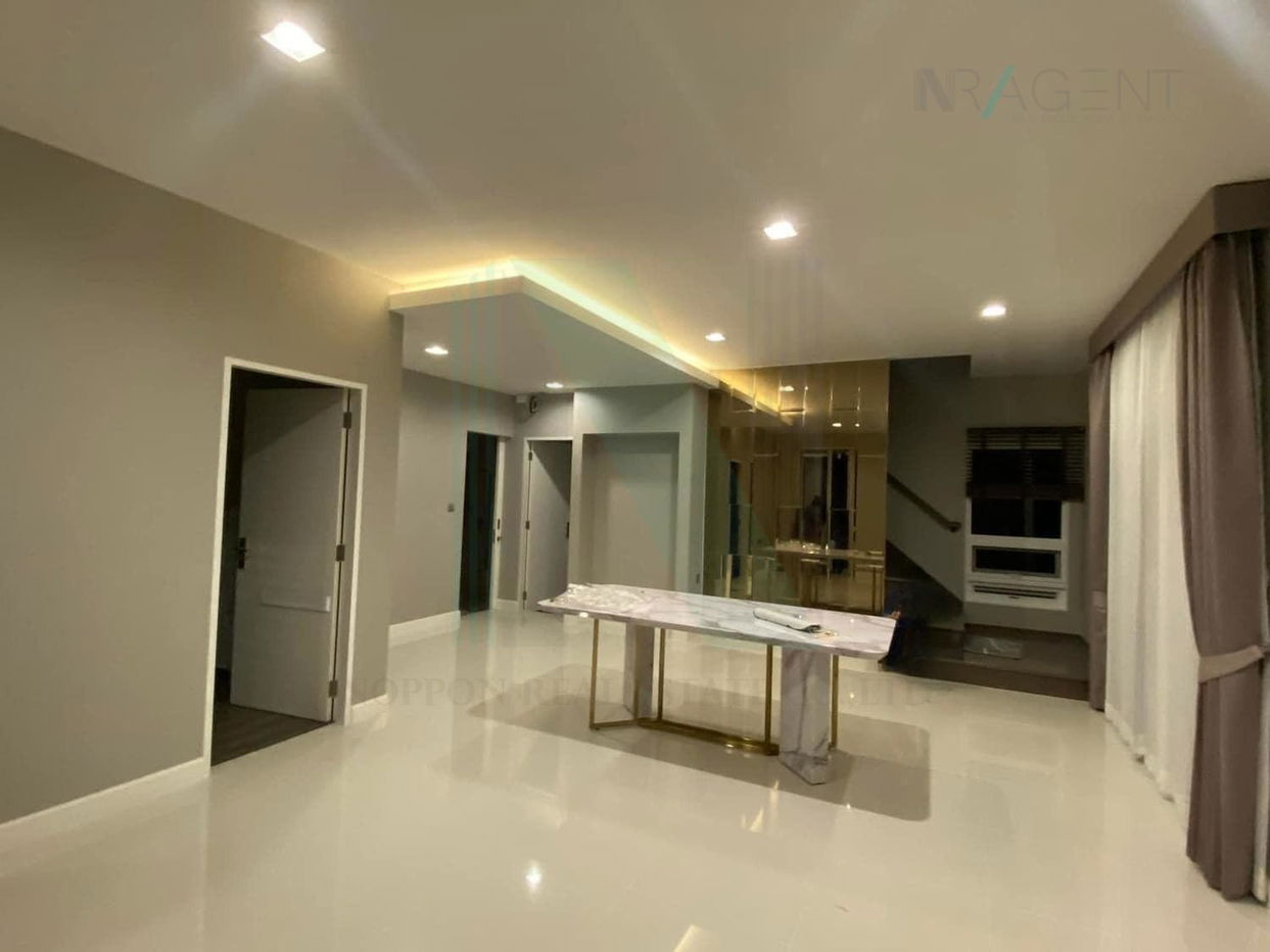 picture 📌 For Rent House MANTANA SRINAKARIN-ROMKLAO 2-story 4 bedroom 4 bathroom - 2/8
