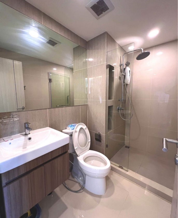 รูป ให้เช่า 𝗜𝗞𝗢𝗡𝟳𝟳 𝗦𝘂𝗸𝗵𝘂𝗺𝘃𝗶𝘁 𝟳𝟳 🏡 𝟵,𝟱𝟬𝟬 มีเครื่องซักผ้า🚆ใกล้ 𝗕𝗧𝗦 อ่อนนุช‼️#ตอบแชทไว 🔥🔥  รหัส B240 - รูปที่ 7/8