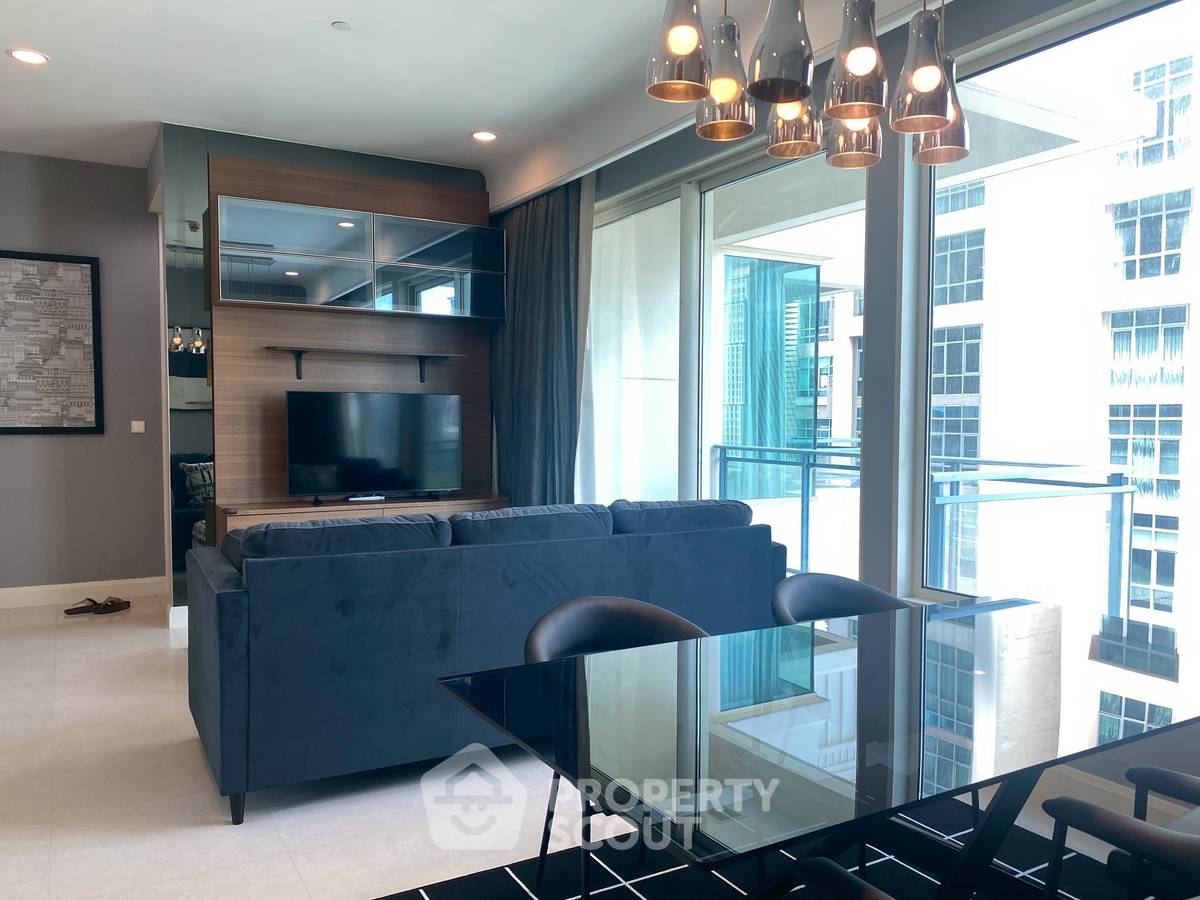 รูป คอนโด 2-ห้องนอน ที่ คิว หลังสวน ใกล้ BTS ราชดำริ (ID 2277940) - รูปที่ 2/8