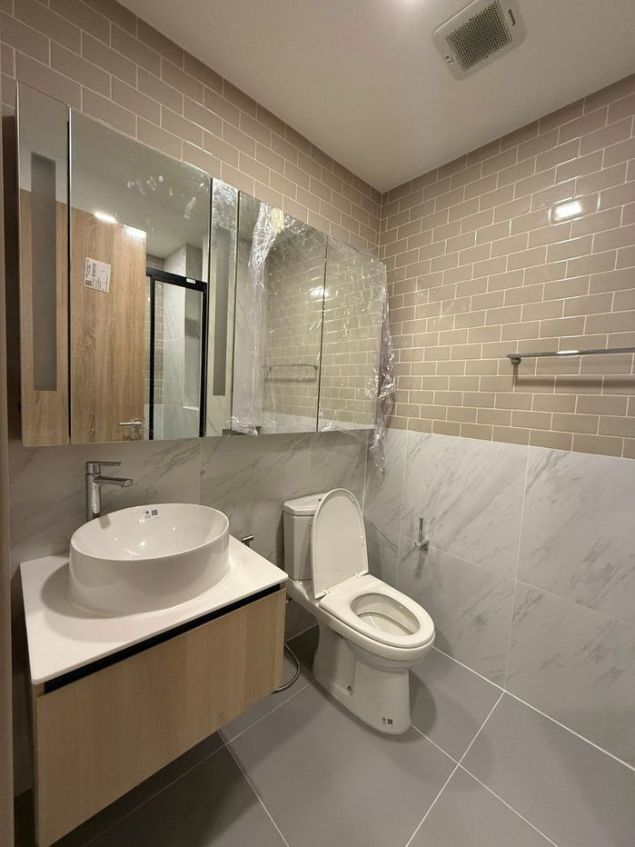 picture For rent: XT Phayathai, has a balcony, no blocked view, very beautiful room, lots of space. - 7/11