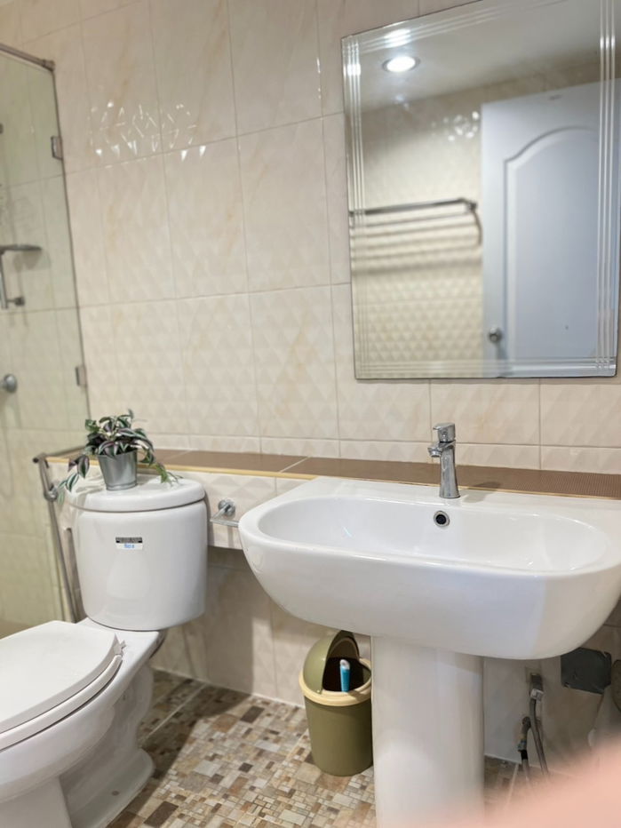 picture Code: KJ8380  for rent The Prime Suites // Line ID: @kjcondo (with @) // - 8/13