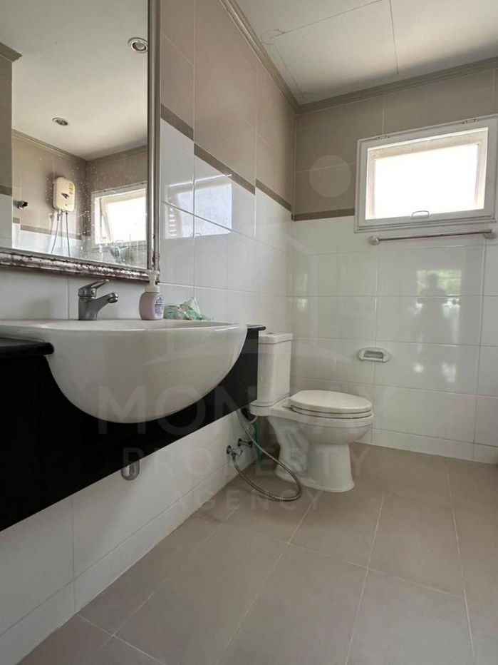picture For Sale​🔥🔥House at Supalai Park ville Wongwaen-Ratchapruek - 10/10