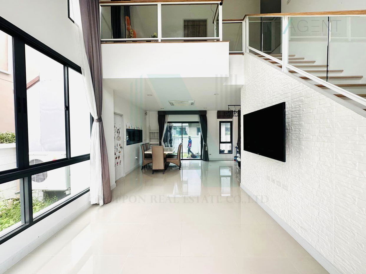 รูป 📌 ขายบ้านเดี่ยว โครงการ วารีโอ สุวรรณภูมิ 2 ชั้น 3 ห้องนอน 3 ห้องน้ำ - รูปที่ 2/8
