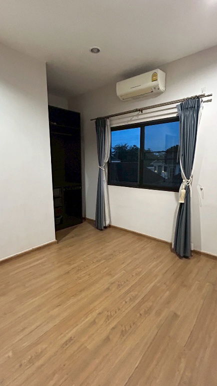 รูป บ้านเช่าทาวน์โฮม 3 ชั้น รัชดา-ลาดพร้าว - รูปที่ 19/22