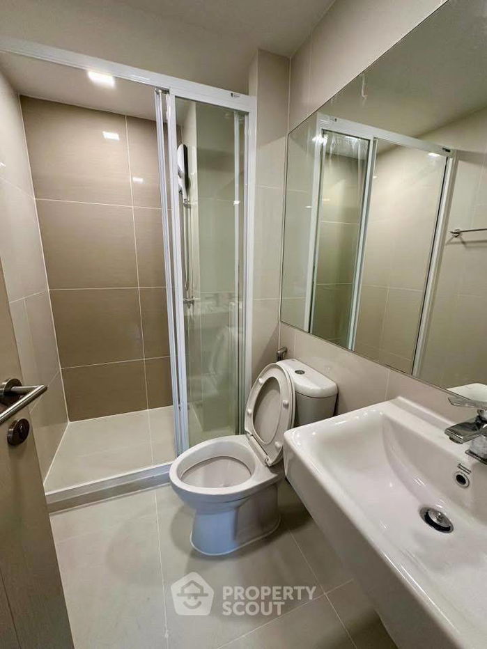 picture 1-BR Condo at The Collect Ratchada 32 in Chan Kasem (ID 2279346) - 3/5