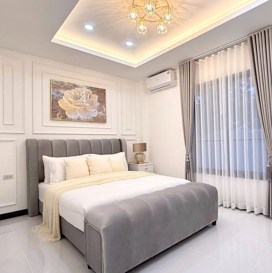 รูป บ้านเดี่ยว 2 ชั้น สร้างใหม่ พร้อมสระว่ายน้ำส่วนตัว - รูปที่ 7/20