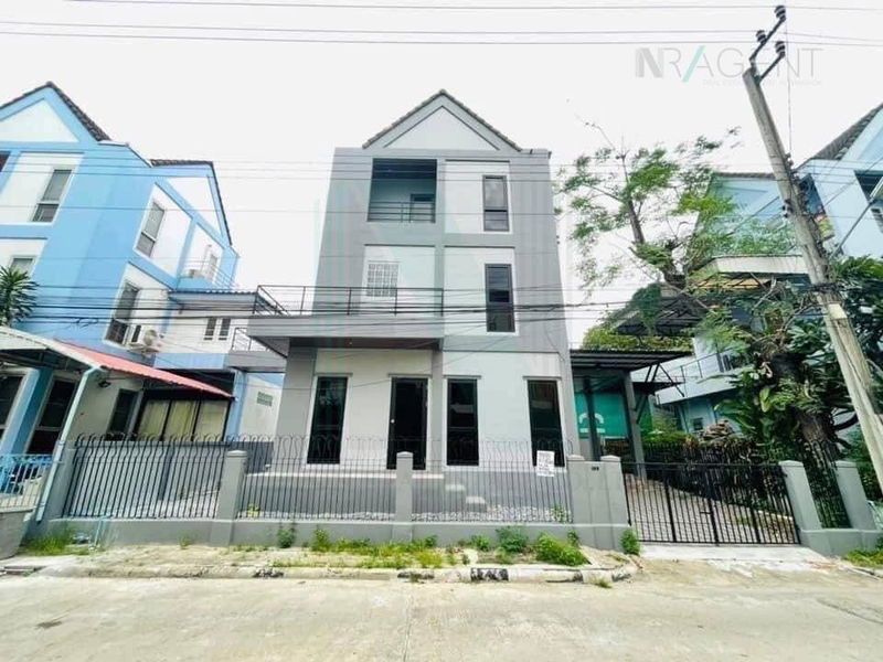 ขายบ้านเดี่ยว : 📌 ขายบ้านแฝด โครงการ บ้านแสงอรุณ 3 ชั้น 3 ห้องนอน 3 ห้องน้ำ