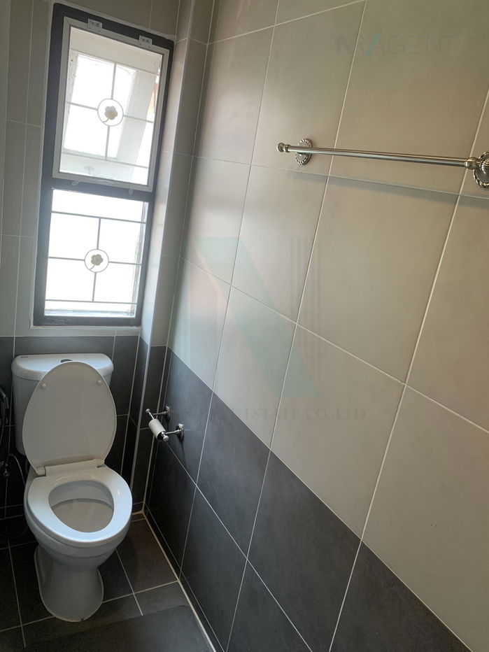 picture 📌 For Rent House K.C. PARKVILLE 3 2-story 3 bedroom 3 bathroom - 6/8