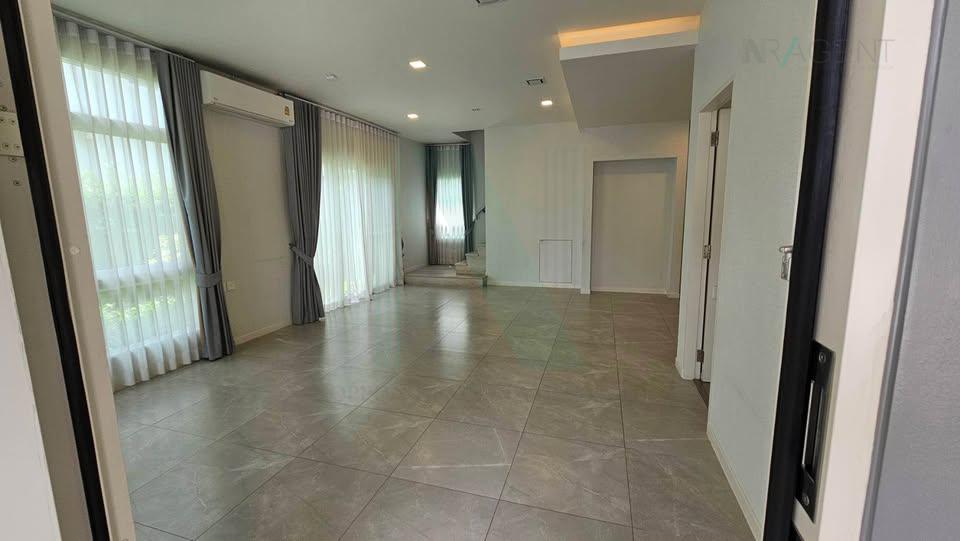 picture 📌 For Rent House MANTANA BANGNA-WONGWAEN 2-story 4 bedroom 4 bathroom - 2/8