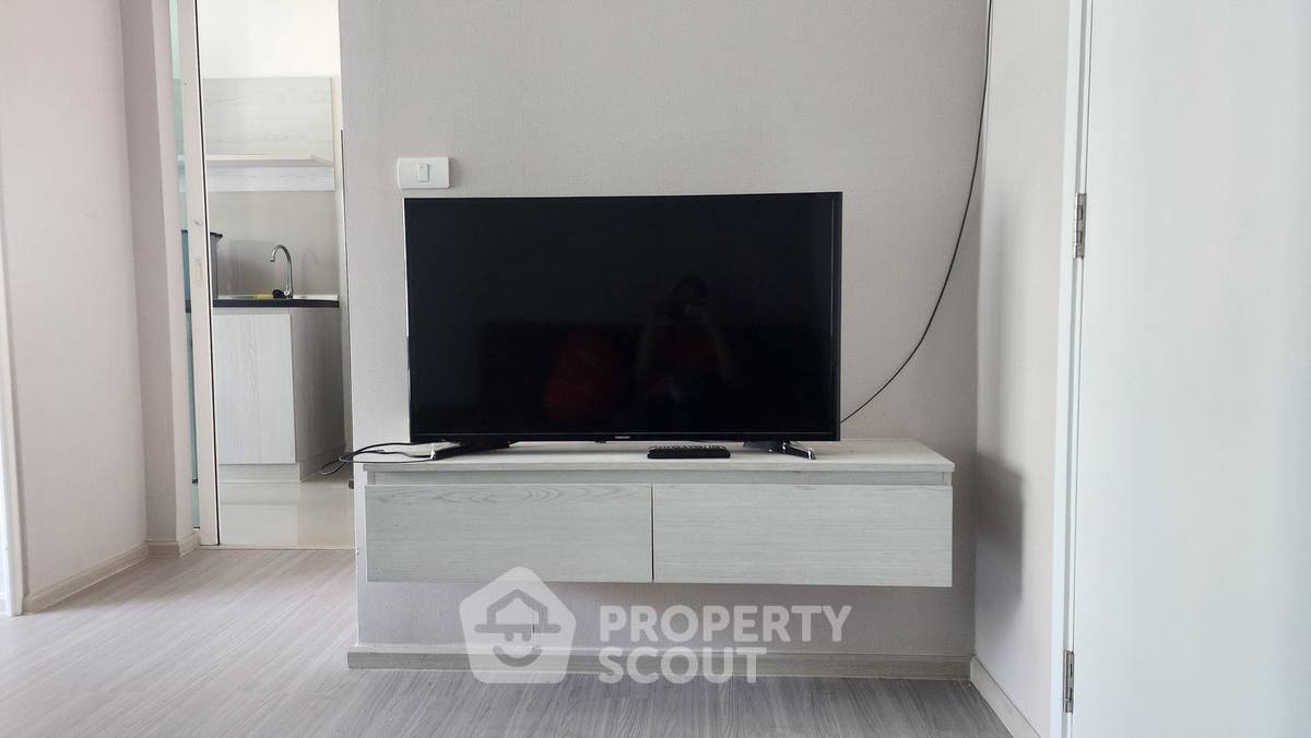 picture 1-BR Condo at Aspire Erawan near BTS Chang Erawan (ID 2279579) - 2/5