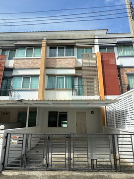 📌 ขายทาวน์เฮาส์ โครงการ หมู่บ้านทาวน์พลัส สุวรรณภูมิ 3 ชั้น 3 ห้องนอน 3 ห้องน้ำ