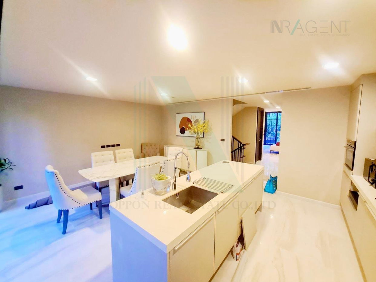 รูป 📌 ขายทาวน์เฮาส์ โครงการ ควอร์เตอร์ 31 3 ชั้น 4 ห้องนอน 5 ห้องน้ำ - รูปที่ 3/8