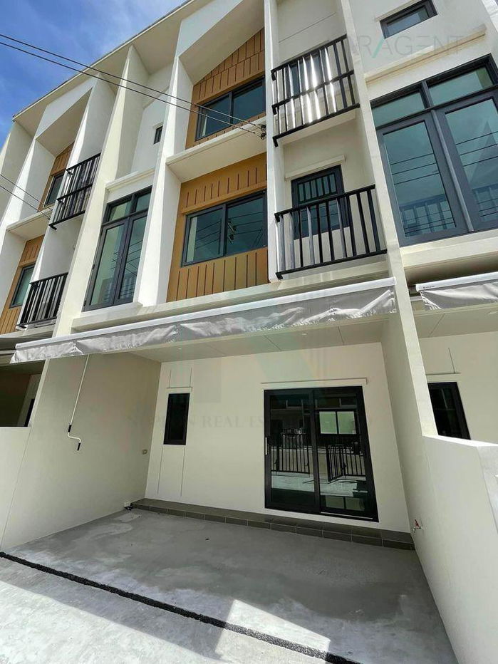 picture 📌 For Rent Town house PLEX ONNUT-WONGWAEN 3-story 3 bedroom 3 bathroom - 1/8
