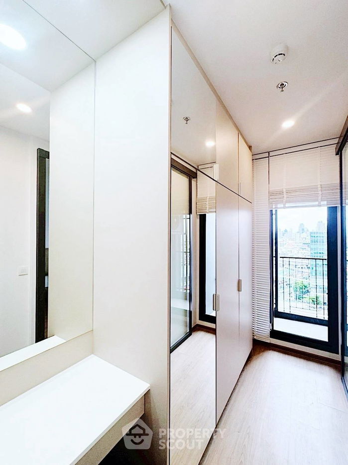 รูป คอนโด 1-ห้องนอน ที่ ไลฟ์ พระราม 4 - อโศก ใกล้ MRT ศูนย์การประชุมแห่งชาติสิริกิติ์ (ID 2278640) - รูปที่ 2/9