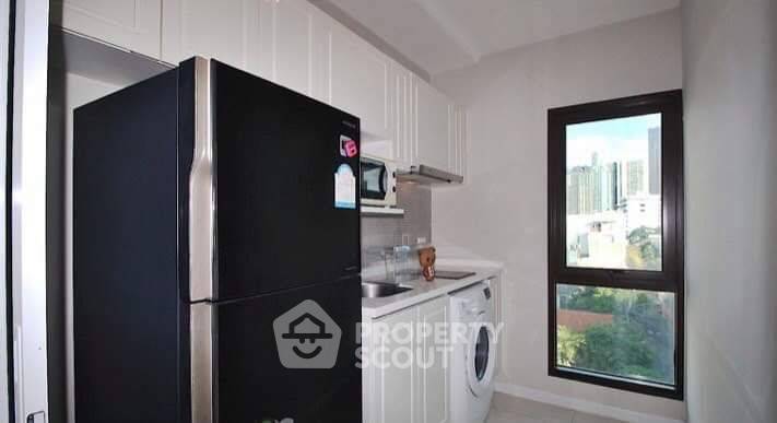 picture 1-BR Condo at Condolette Dwell Sukhumvit 26 near BTS Phrom Phong (ID 2265918) - 7/14