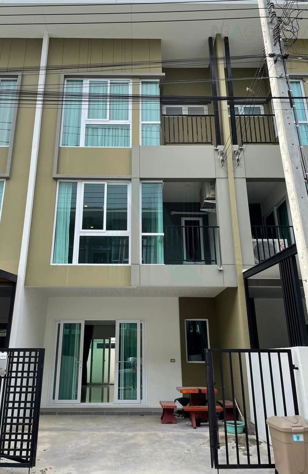 picture 📌 For Sell Town house BLESS TOWN SRINAKARIN - NAMDANG 3-story 3 bedroom 3 bathroom - 1/8