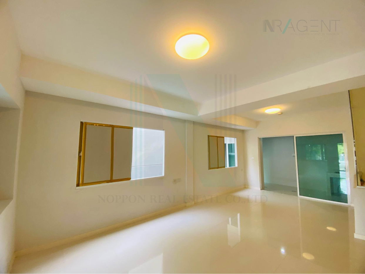 picture 📌 For Sell Town house INDY SRINAKARIN-ROMKLAO 2-story 3 bedroom 3 bathroom - 3/8