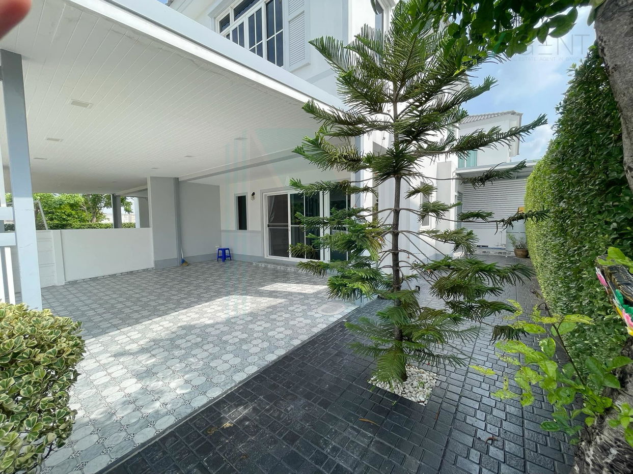 picture 📌 Semi-detached house for sale, Q DISTRICT SUKSAWAT 76 project, 2 floors, 3 bedrooms, 3 bathrooms - 2/8