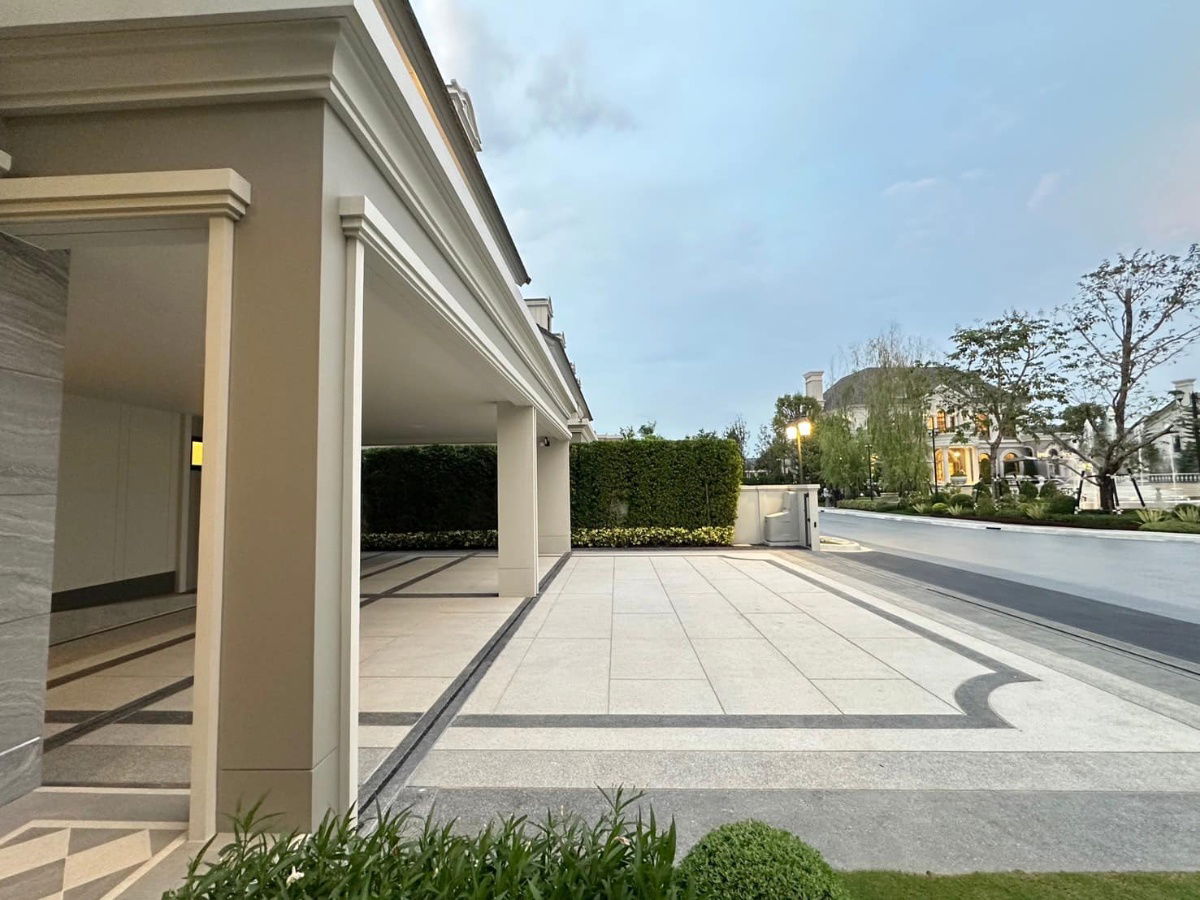 รูป 🏡 ณริณสิริ พระราม 9 – กรุงเทพกรีฑา นัดหมายเข้าชมโครงการ ✆ 093-616-4456 (ฝ่ายขายแสนสิริ) - รูปที่ 10/12