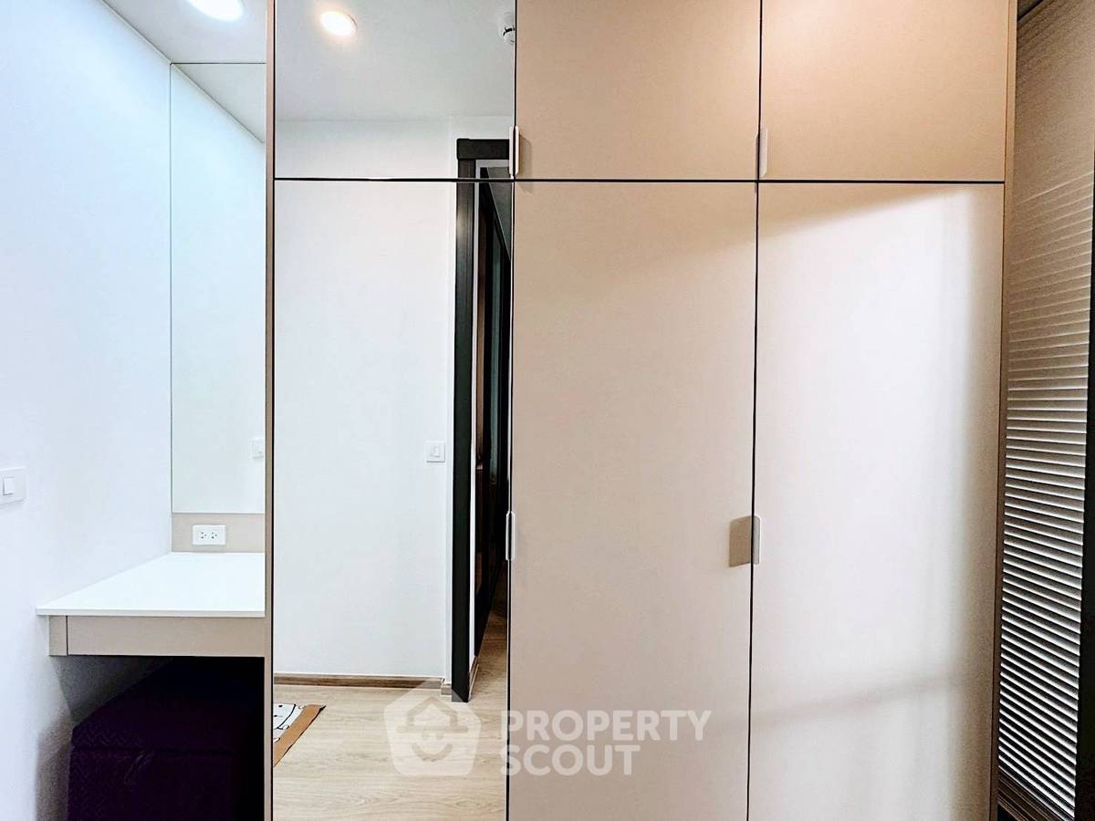 รูป คอนโด 1-ห้องนอน ที่ ไลฟ์ พระราม 4 - อโศก ใกล้ MRT ศูนย์การประชุมแห่งชาติสิริกิติ์ (ID 2278640) - รูปที่ 5/9