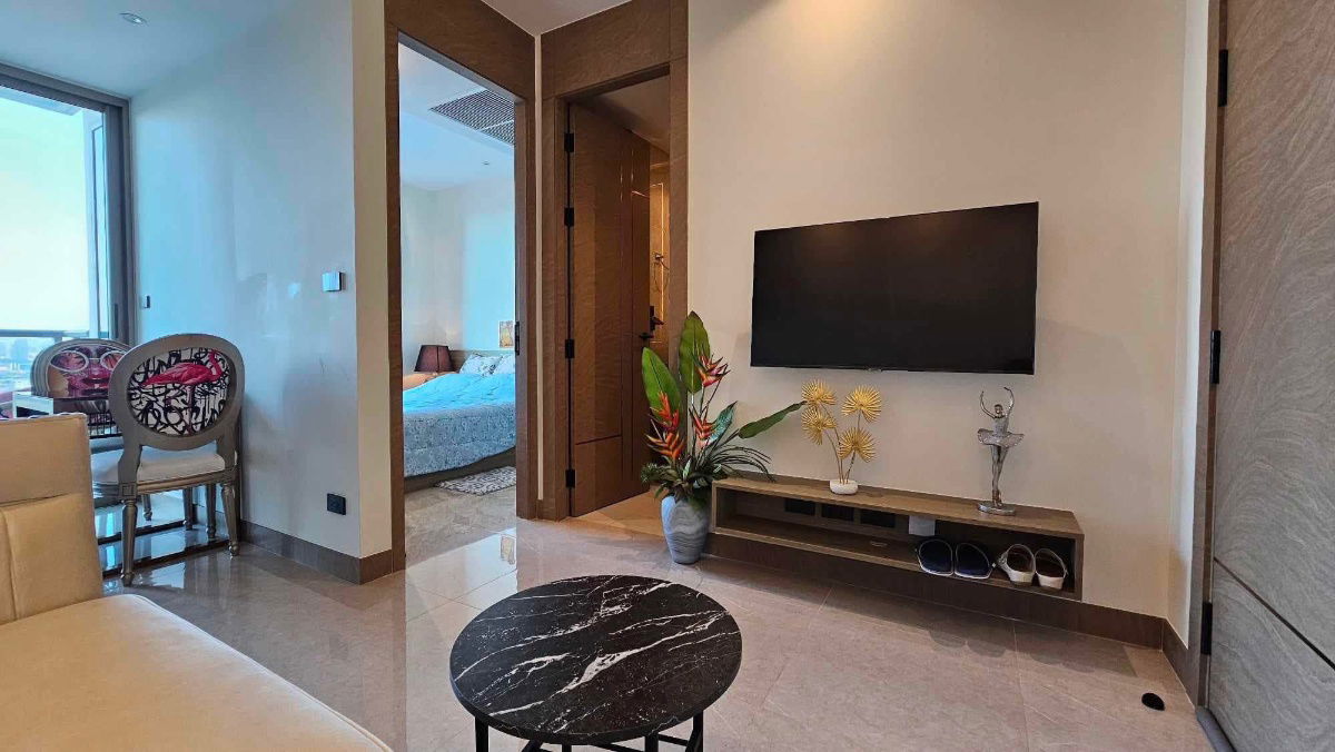 รูป Condo for Rent 1 BedRoom At The Riviera Ocean Drive (เดอะ ริเวียร่า โอเชี่ยน ไดร์ฟ) - รูปที่ 2/11