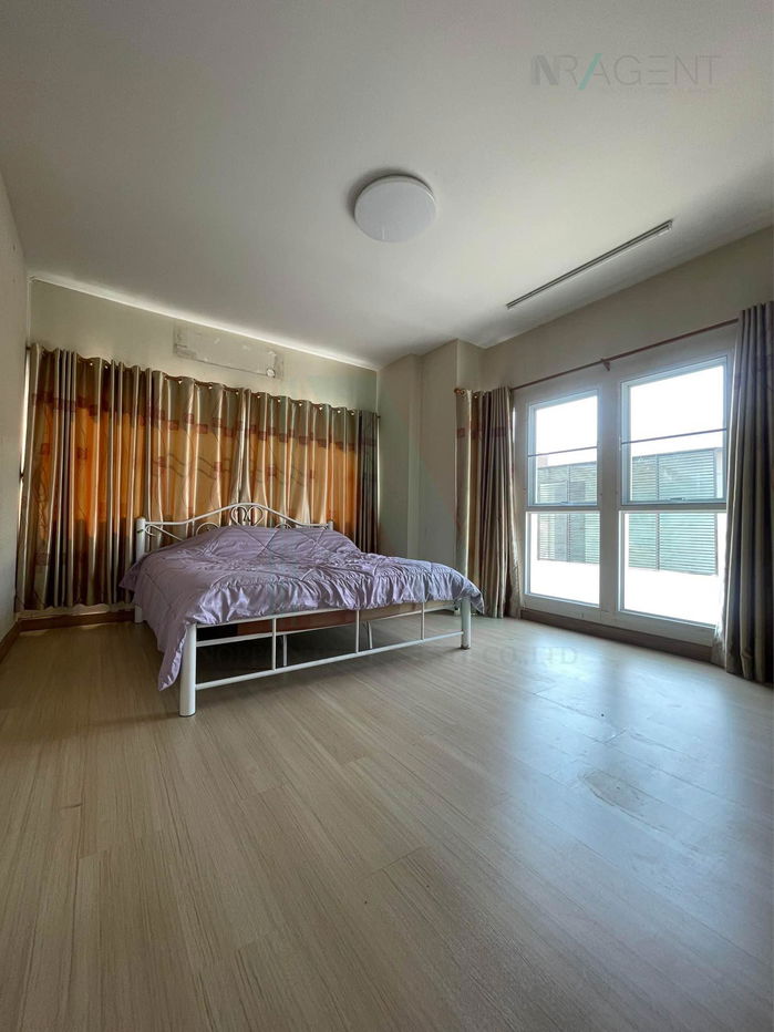 รูป 📌 ให้เช่าบ้านเดี่ยว โครงการ เลอ นีโอ ทู วงแหวน-ศรีนครินทร์ 2 ชั้น 4 ห้องนอน 3 ห้องน้ำ - รูปที่ 6/8