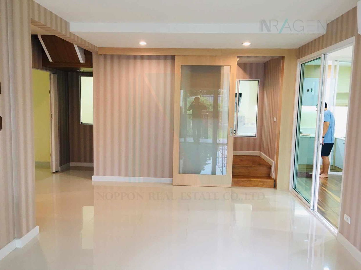 picture 📌 For Sell House PASSORN PRESTIGE LUXE PATTANAKARN 2-story 3 bedroom 2 bathroom - 2/8
