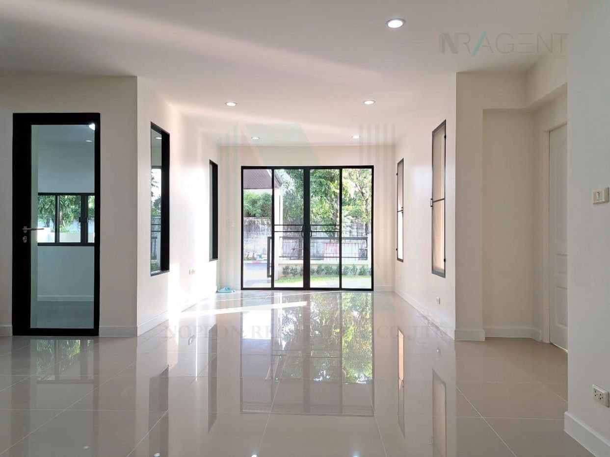 picture 📌 For Rent 2-story House LAKE VIEW PARK 5 bedroom 6 bathroom - 5/8
