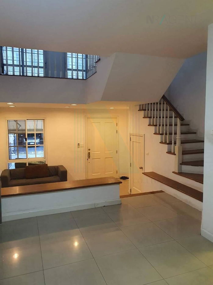 picture 📌 For Rent 3-story Townhouse PLUS CITY PARK RAMA 9-HUAMARK 3 bedroom 3 bathroom - 3/8