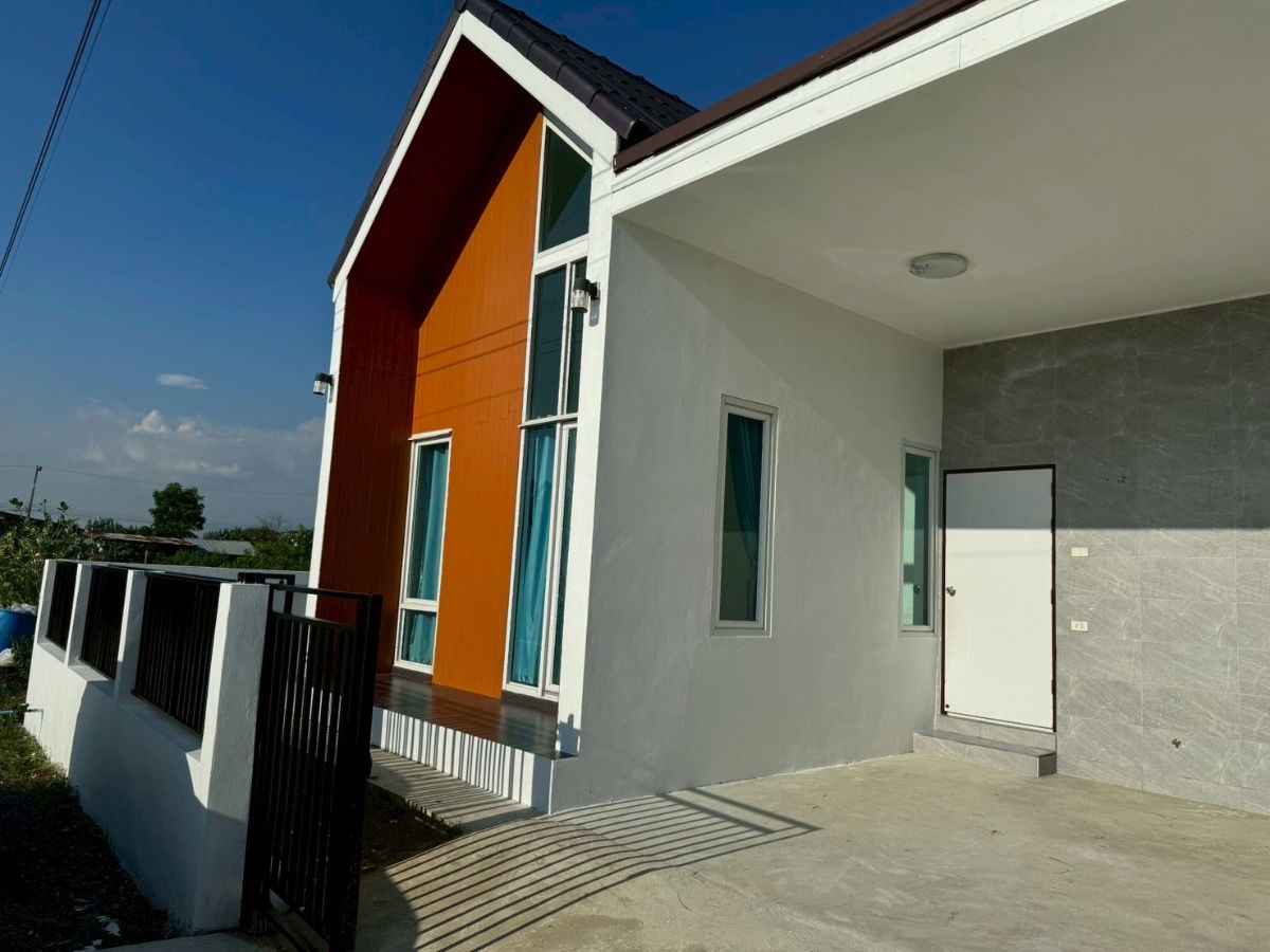 รูป ขายบ้านเดี่ยว กำแพงแสน(นครปฐม) พื้นที่54.4 ตรว. 2นอน 2น้ำ 2ที่จอดรถ ขาย1.69 ล้าน เจ้าของออกค่าโอนให้  - รูปที่ 2/12