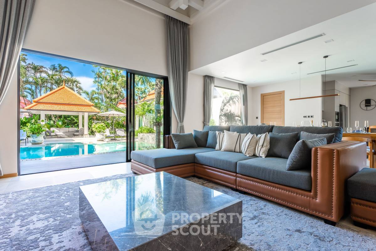 รูป วิลล่า 5-ห้องนอน ใกล้ หาดลากูน่า (ID 1364435) - รูปที่ 35/47