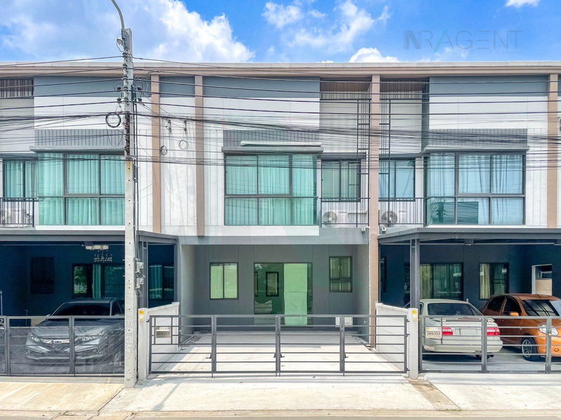 ขายทาวน์โฮม : 📌 ขายทาวน์เฮาส์ โครงการ พลีโน่ พหลโยธิน 2 ชั้น 2 ห้องนอน 3 ห้องน้ำ