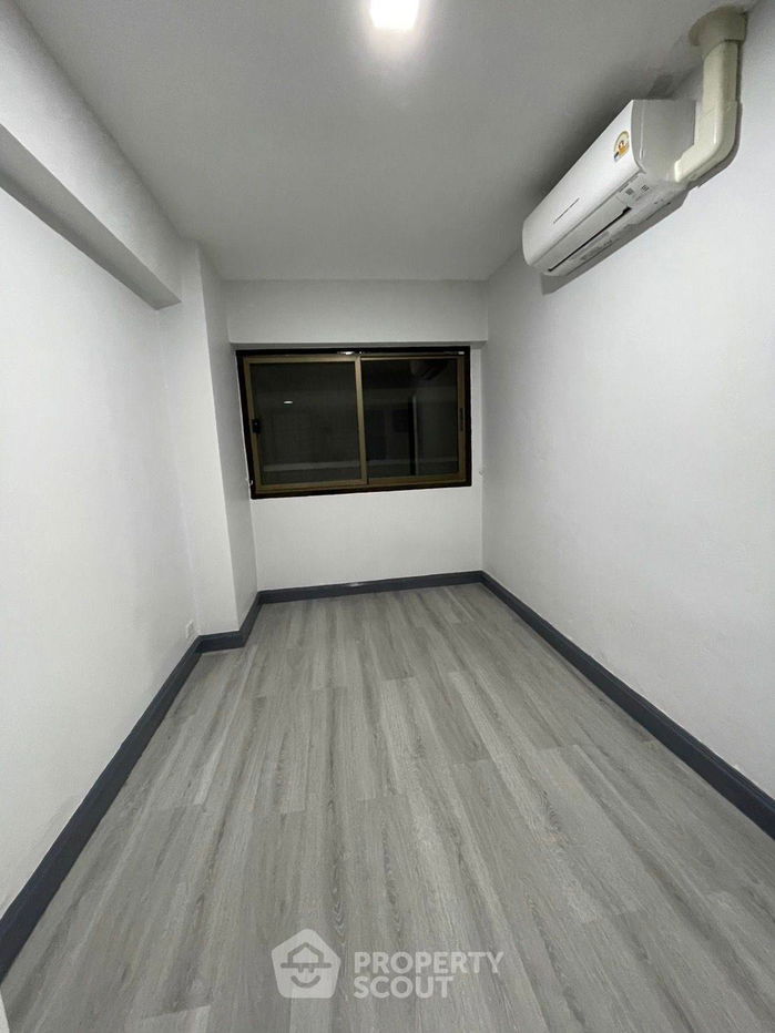รูป คอนโด 3-ห้องนอน ที่ ทองหล่อ ทาวเวอร์ คอนโดมิเนียม ใกล้ BTS ทองหล่อ (ID 2233281) - รูปที่ 10/25