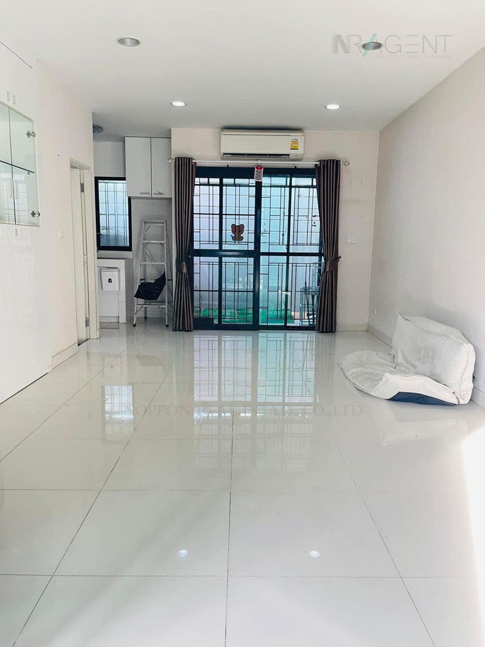 picture 📌 For Sell Town house BAAN KANG MUNG RAMA2-PUTTABUCHA 3-story 3 bedroom 3 bathroom - 2/8