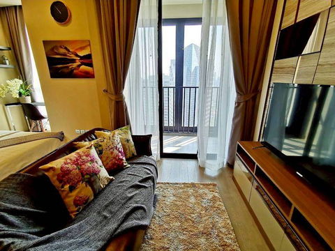 R2634 Condo For Rent Ashton Askoe