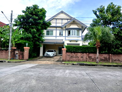 เช่าบ้านเดี่ยว เขตสายไหม : ให้เช่าบ้านเดี่ยว 2 ชั้น ม.ลัดดารมย์ วัชรพล-รัตนโกสินทร์ 107.5 ตร.วา Tel.099-998-3897