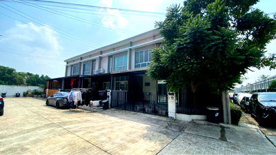 Townhouses for sale : 📌 For Sell Town house PRUKSA VILLE RAMINTRA-PRAYASUREN 2-story 2 bedroom 2 bathroom