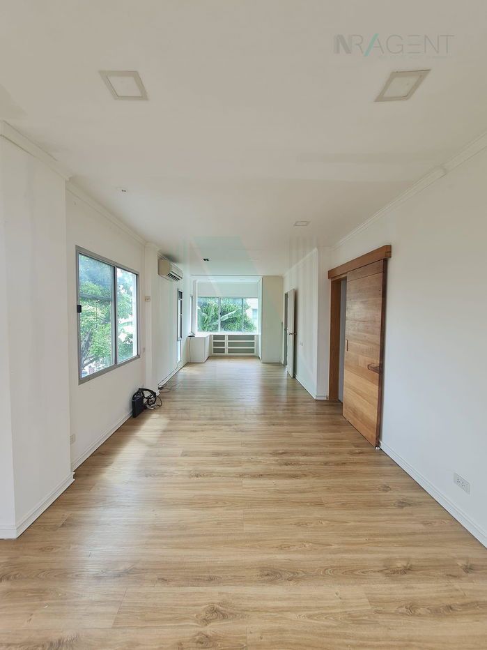 picture 📌 For Sell Town house TOWN PLUS HUAMARK 3-story 2 bedroom 3 bathroom - 7/8