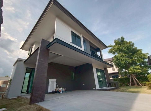 🏡 บ้านเดี่ยวโครงการ Britania บางนา บ้านสวยพร้อมอยู่ ตกแต่งบิวท์อินทั้งหลัง พื้นที่ใช้สอยกว้างขวาง