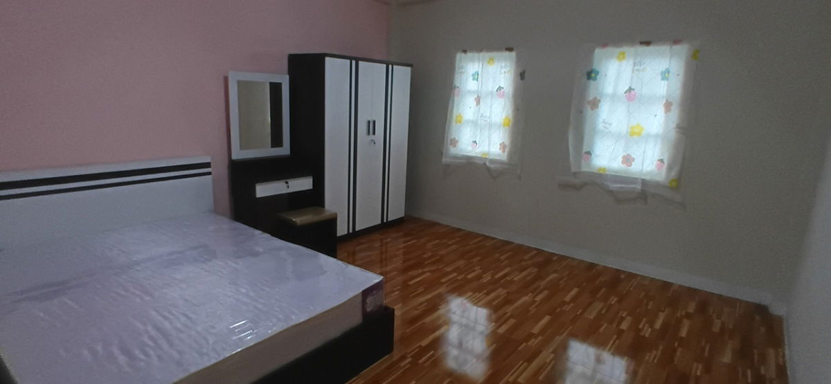 รูป ขายทาวโฮม5ห้องนอน3ชั้น23วาใกล้ถนนรัตนาธิเบศสถานีรถไฟฟ้าแยกบางพลู  - รูปที่ 8/15