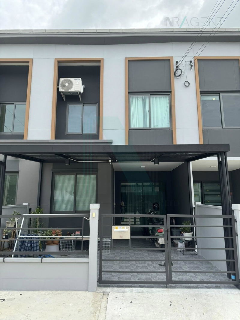 ทาวน์โฮมให้เช่า : 📌 ให้เช่าทาวน์เฮาส์ 2 ชั้น พลีโน่ ทาวน์ บางนา กม.24 2 ห้องนอน 2 ห้องน้ำ