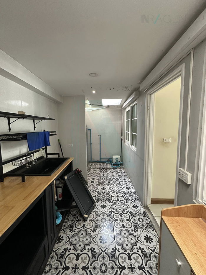 picture 📌 For Sell Town house GOLDEN TOWN PHAHOLYOTHIN-SAPANMAI 2-story 3 bedroom 3 bathroom - 3/8