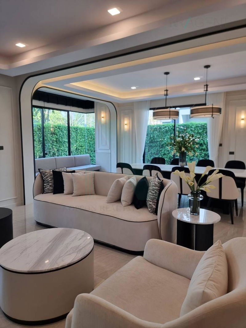 ขายบ้านเดี่ยว : 📌 ขายบ้านเดี่ยว โครงการ เบลกราเวีย เอ็กซ์คลูซีฟ พูลวิลล่า บางนา-พระราม 9 2 ชั้น 4 ห้องนอน 5 ห้องน้ำ