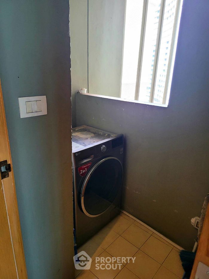 picture 2-BR Condo at The Emporio Place near BTS Phrom Phong (ID 621234) - 20/42
