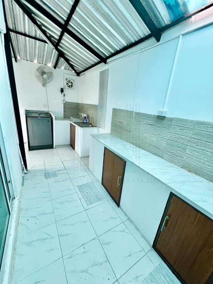picture 📌 Townhouse for sale, Pleno Srinakarin, 2 floors, 3 bedrooms, 2 bathrooms - 5/8